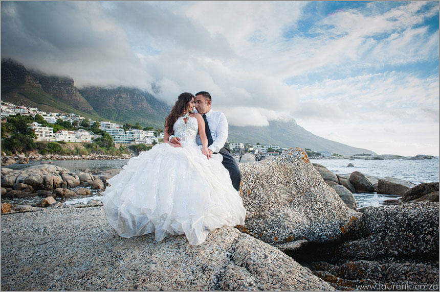 Cape-Town-wedding-Photographer-Lauren-Kriedemann-trash-the-dress-Campsbay-AJ005
