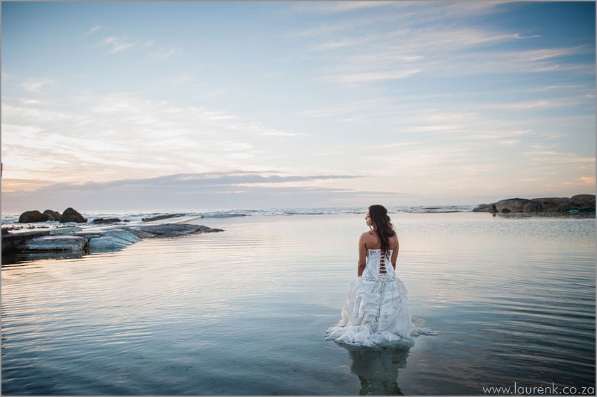 Cape-Town-wedding-Photographer-Lauren-Kriedemann-trash-the-dress-Campsbay-AJ032